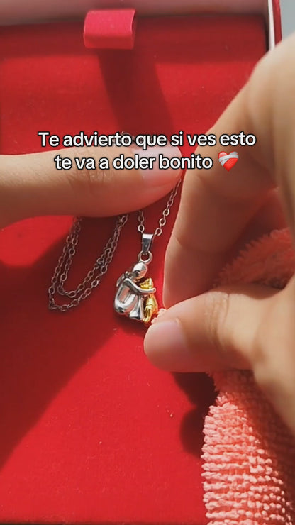 Collar del Abrazo Eterno